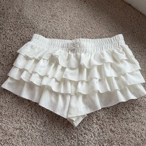 Windsor Cream Tiered Ruffle Skort Shorts